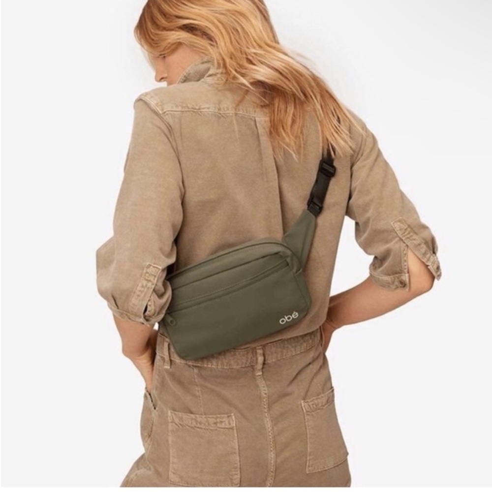 Fanny pack